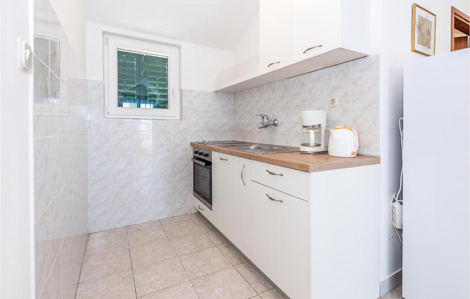 Awesome Apartment In Jezera With Kitchen Dış mekan fotoğraf