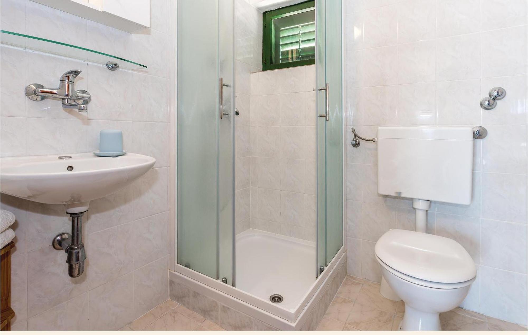 Awesome Apartment In Jezera With Kitchen Dış mekan fotoğraf